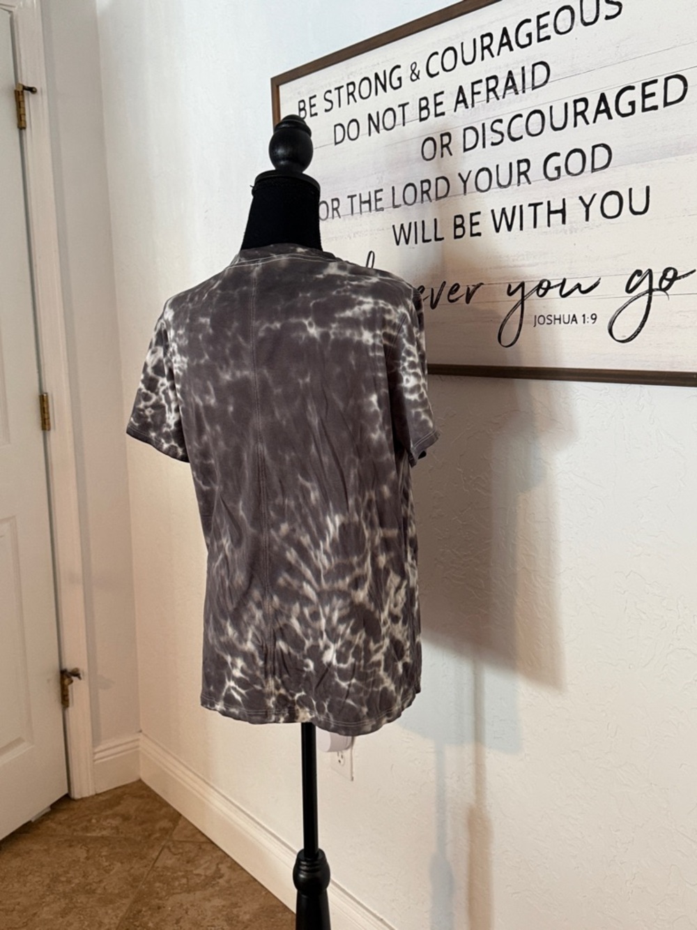 Lululemon Tie-Dye Short Sleeve Crew Tee